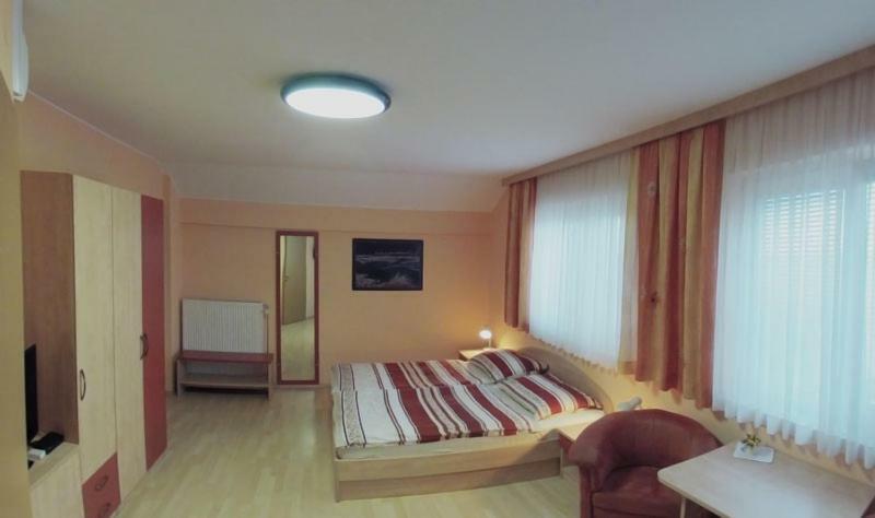 Rooms En Krajcar Церкница Екстериор снимка
